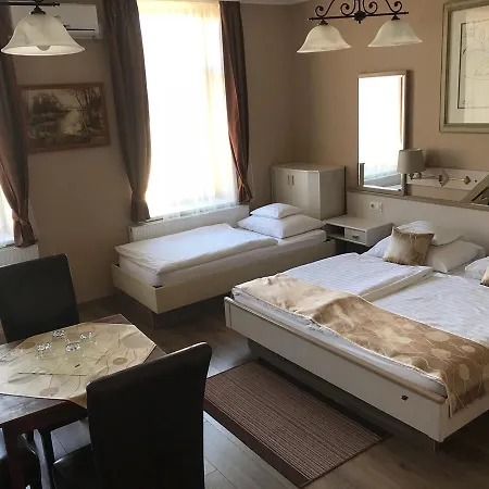 Gozmalom Etterem Es Panzio 3* Körmend
