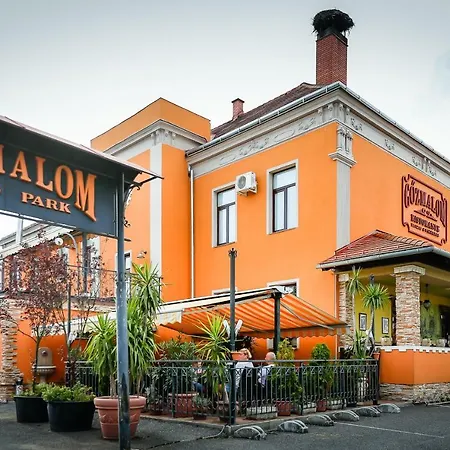 Gozmalom Etterem Es Panzio 2*