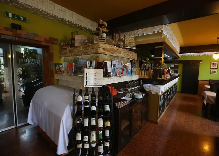 住宿加早餐酒店 Gozmalom Etterem Es Panzio Körmend